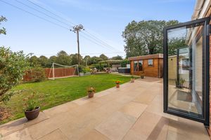 Newcombe Close Milcombe